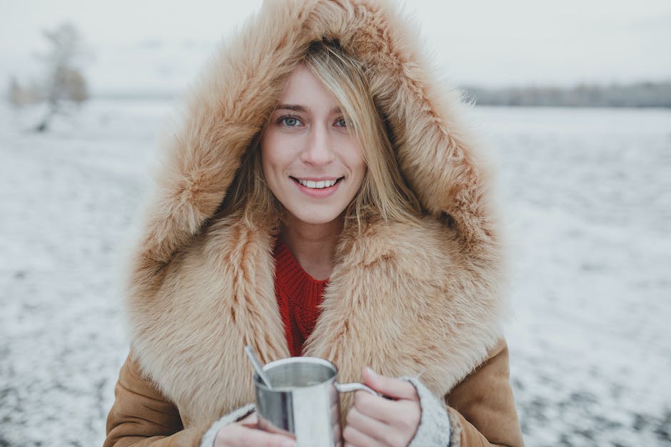 Odzież na zimę – jak wybrać, aby dobrze służyła?